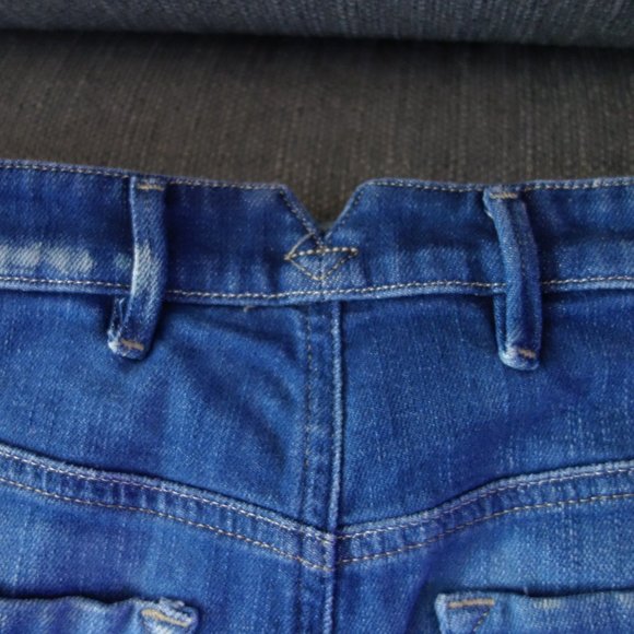 Diesel Mini Jean Skirt Size 26 Made in Italy *New with Tags* - Picture 11 of 16